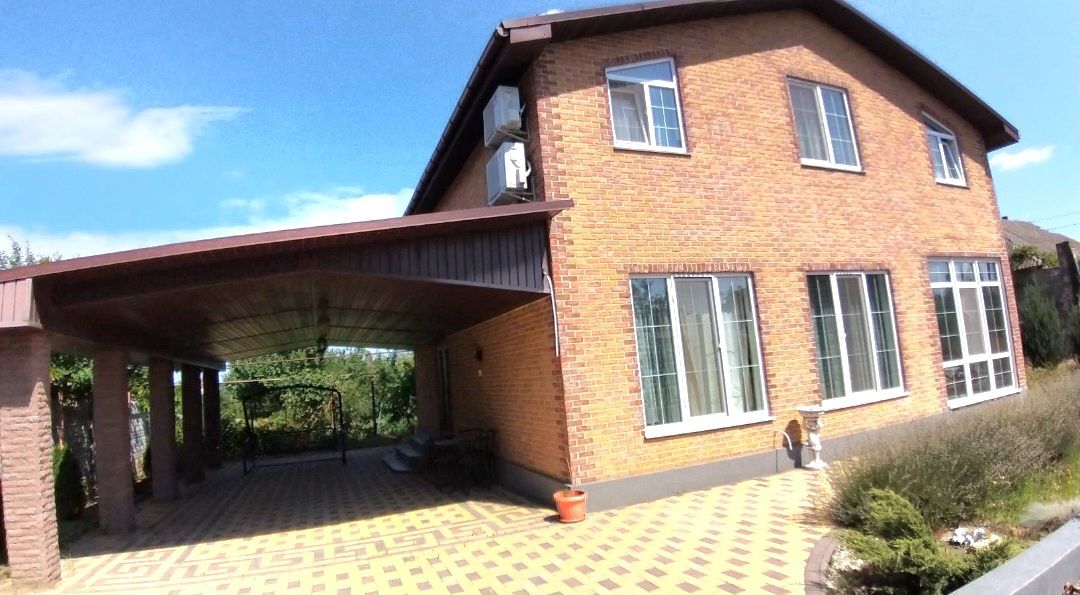 Продам Новый 2-х эт. Дом 160 м2, 10 соток  в Корабельном районе