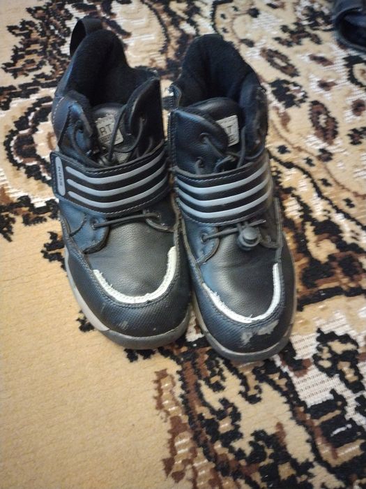 Демісезонні ботінки утеплені