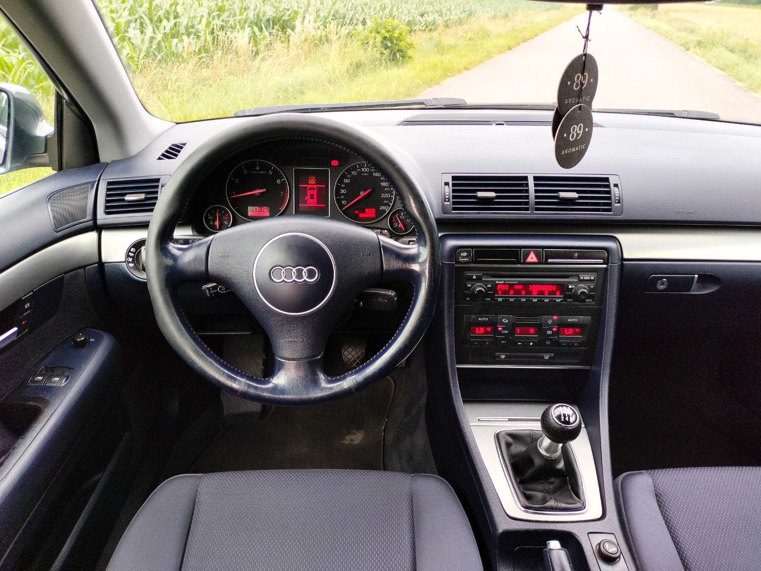 AUDI A4 2004 ROK 1.6 MPI 4 lata w Polsce Sprawna Klima