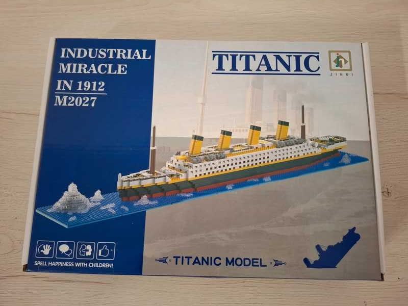 Titanic z klocków lego