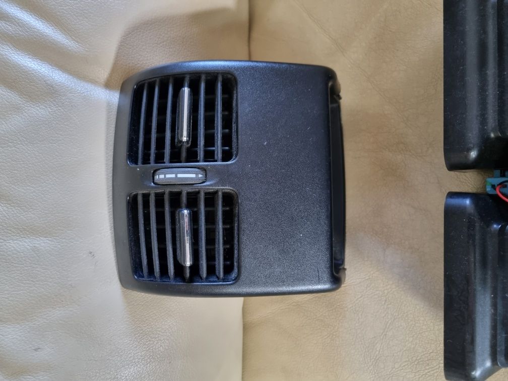 Mercedes classe C W204 condutas de ar