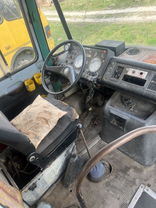 Автобус Mercedes-Benz 608D