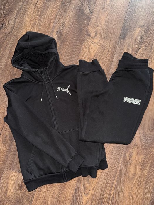 Жіночий спортивний костюм Puma НА ФЛІСІ