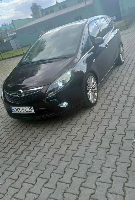 Opel Zafira 2014