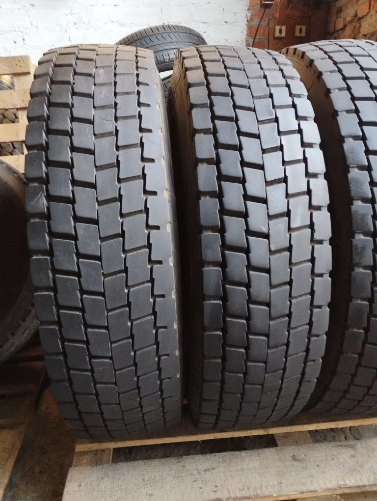 275/80/22.5 Michelin 4 шт