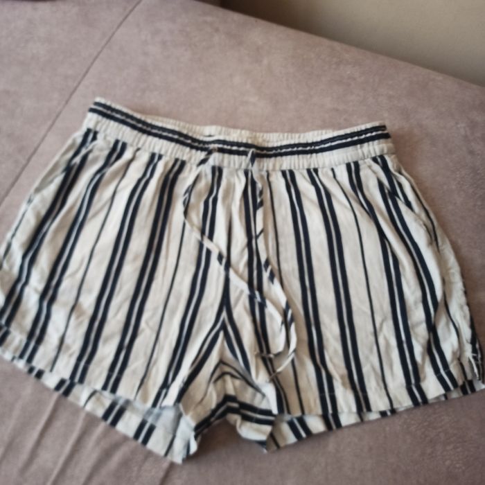 Lniane spodenki damskie