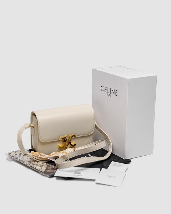 Сумка Celine Teen Triomphe Bag Cream in Shiny Calfskin
