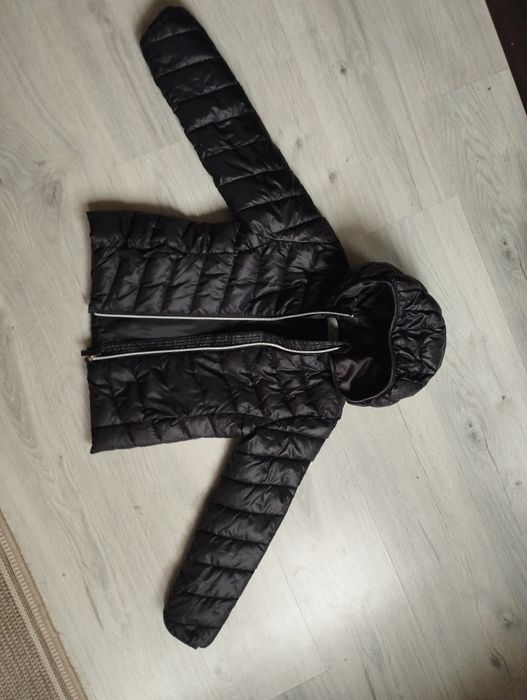 Куртка  НМ для дівчинки 6-8