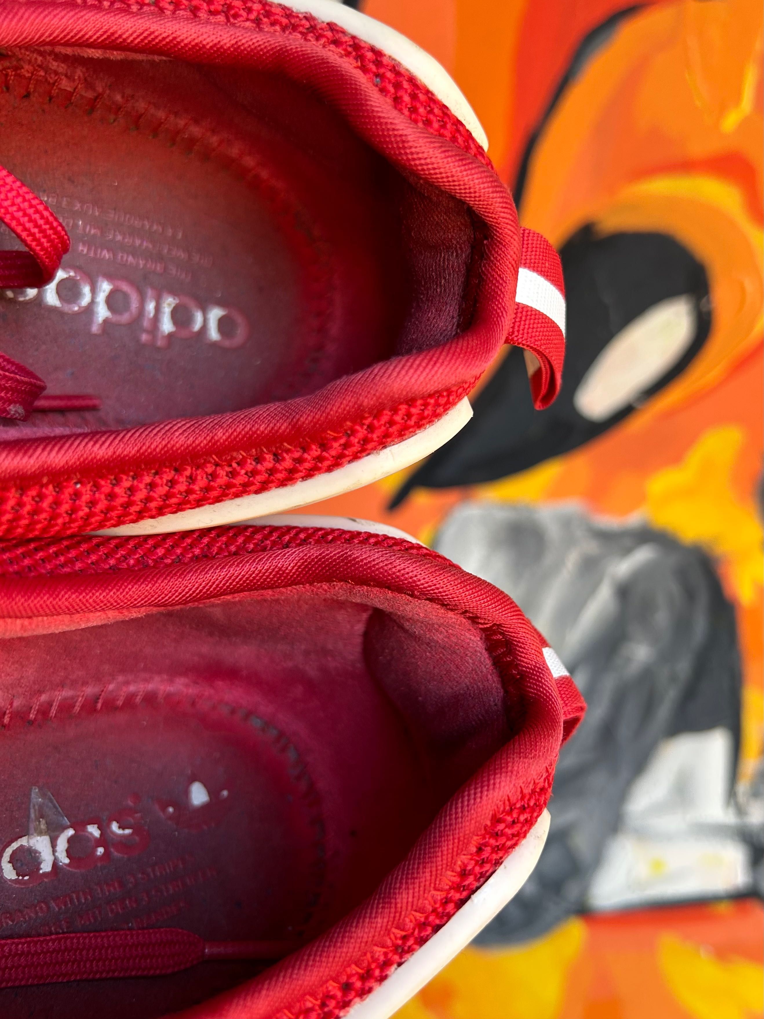 Adidas кроссовки оригинал 46 размер красные