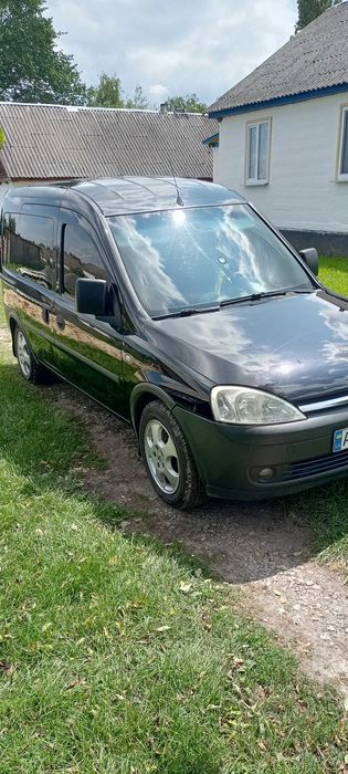 Продам Опель Combo