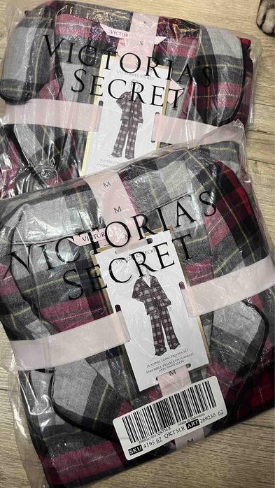 Піжами Victoria secret
