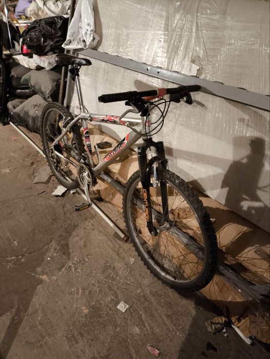 Велосипед , діаметр коліс 26