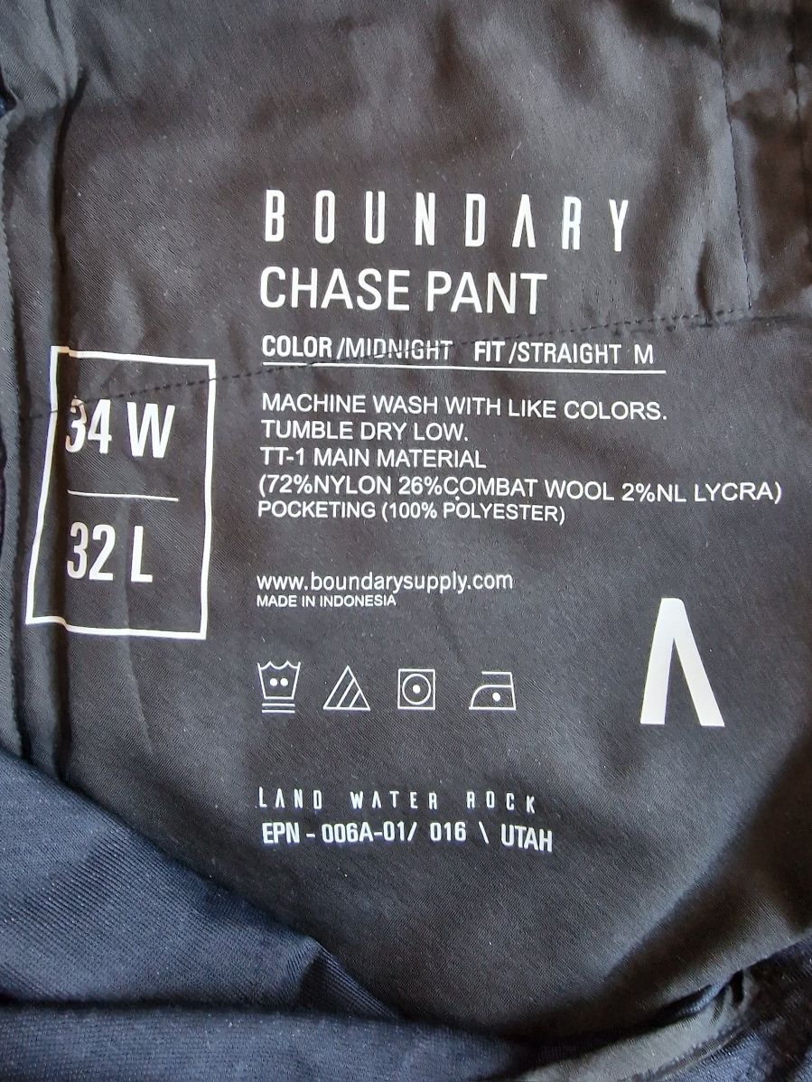 Męskie spodnie podróżne Boundary Supply Chase - Rozmiar 34W / 32L