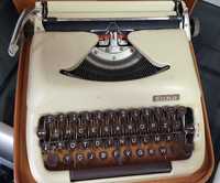 Máquina de escrever Erika