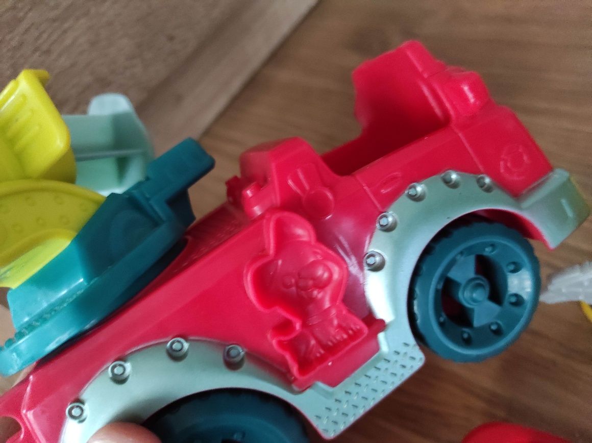 Playdoh straż pożarna auto i strażak