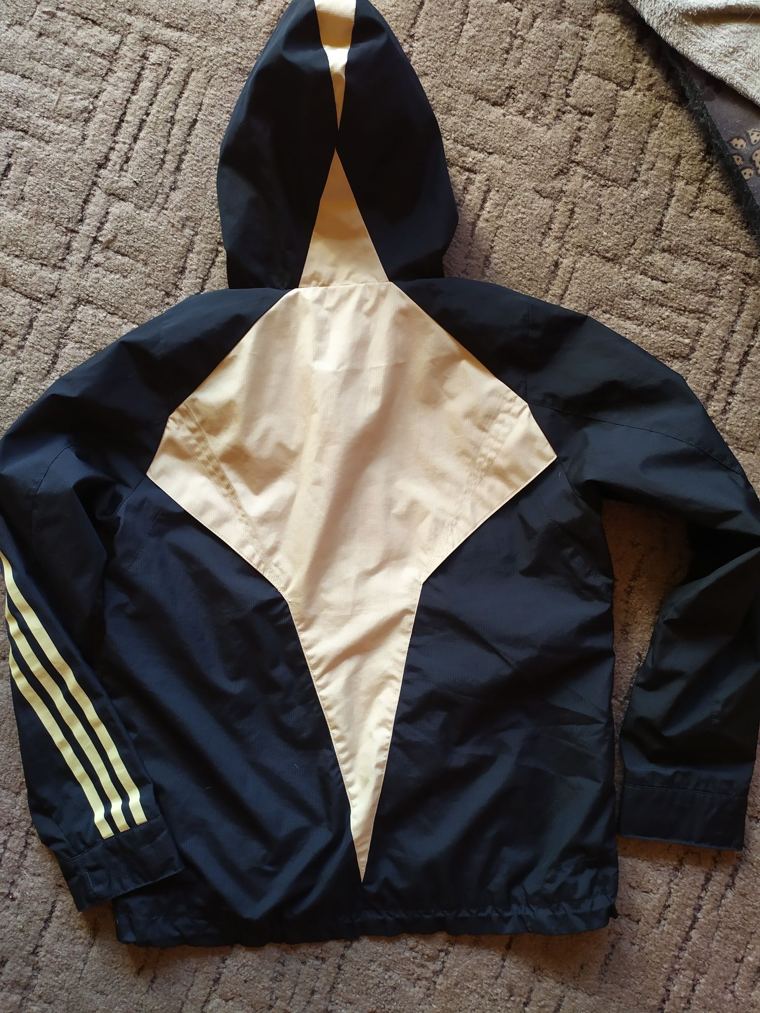 Kurtka "wiatrówka" młodzieżowa Adidas r. 152