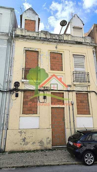 Prédio devoluto - Beato - 6 apartamentos