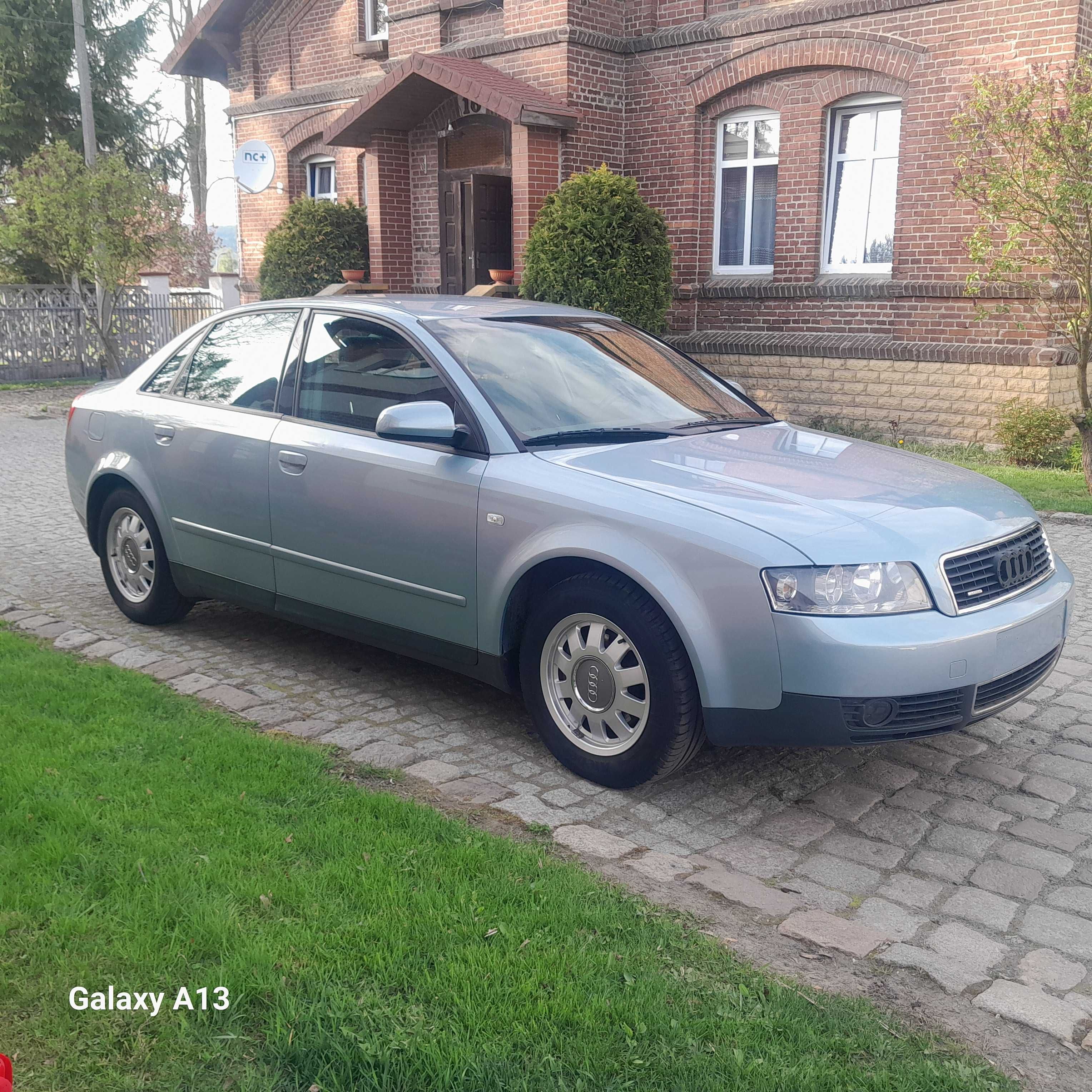 AUDI  A4   1,8 turbo benzyna  2001r.  4x4