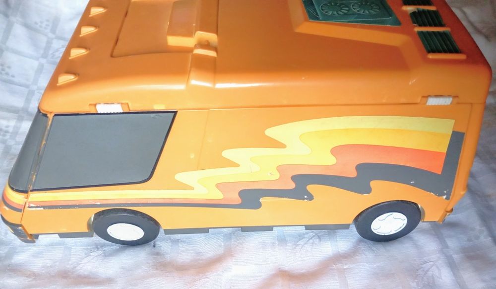 Micro Machines Van City.