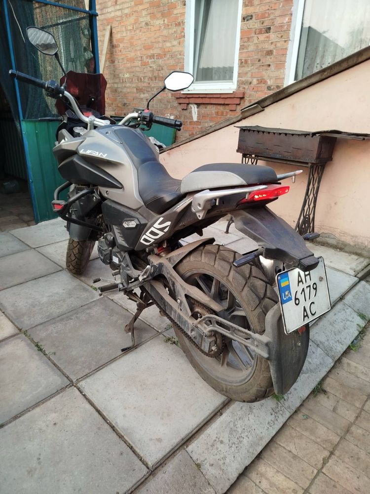 Продам мотоцикл Lifan KPT 200