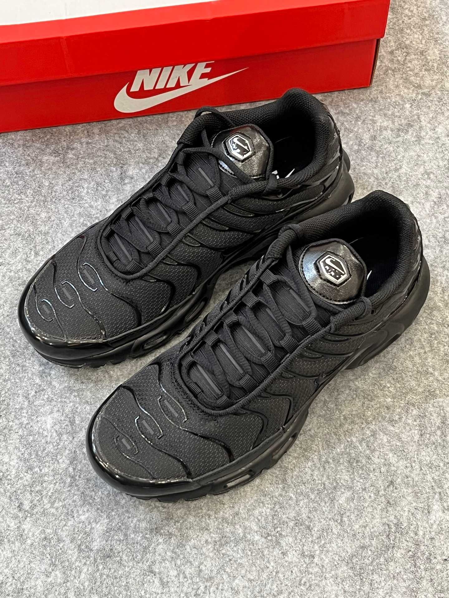 *NoweNikeAirMaxBlack*Rozmiar.38