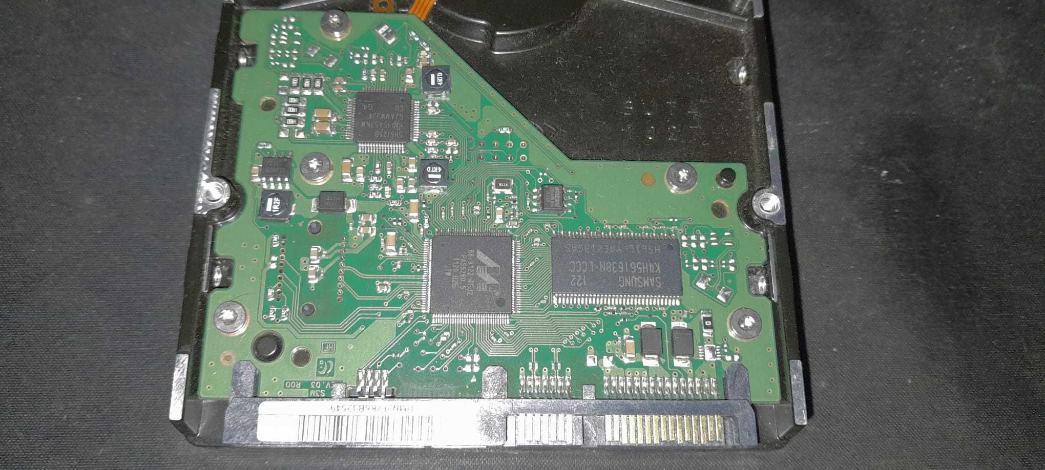 Dysk twardy HDD Samsung HD204UI (2Tb, uszkodzony na części)