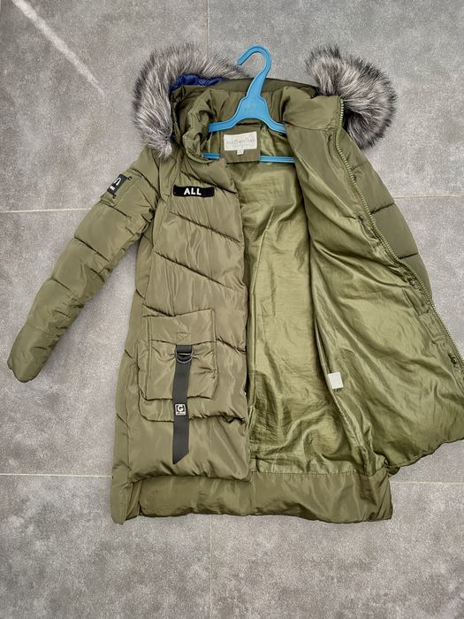 Пуховик зимовий жіночий