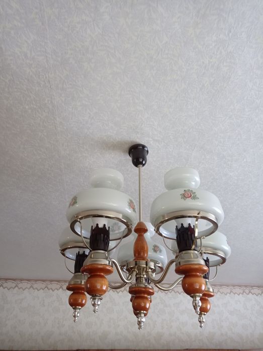 Продам люстру "ретро"состояние отличное.