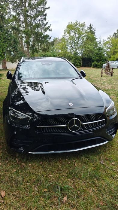 Mercedes-Benz E 300 de T 9G-TRONIC AMG Line