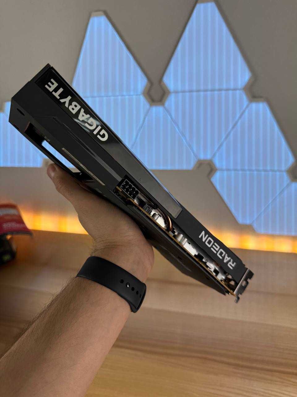 Відеокарта Gigabyte RX 6600 EAGLE 8GB GDDR6 (128bit)