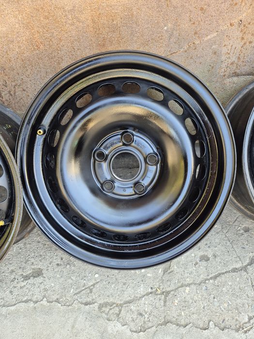 Продам оригинальные диски VW R15