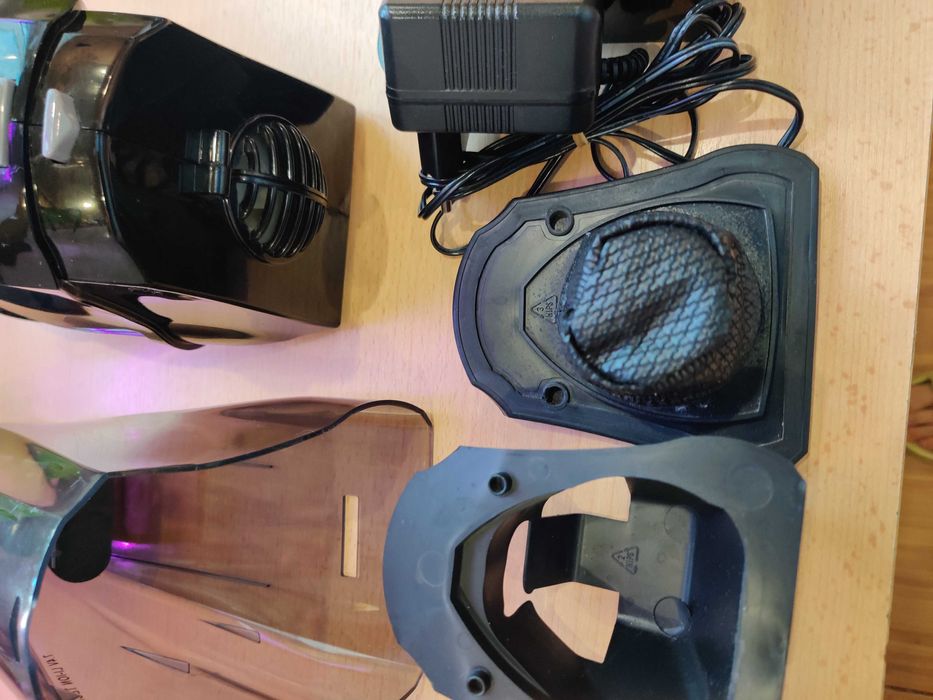 Пылесос, моющий, аккумуляторный, собирающий воду