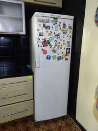 Продам 3 холодильники, пралку і сушарку