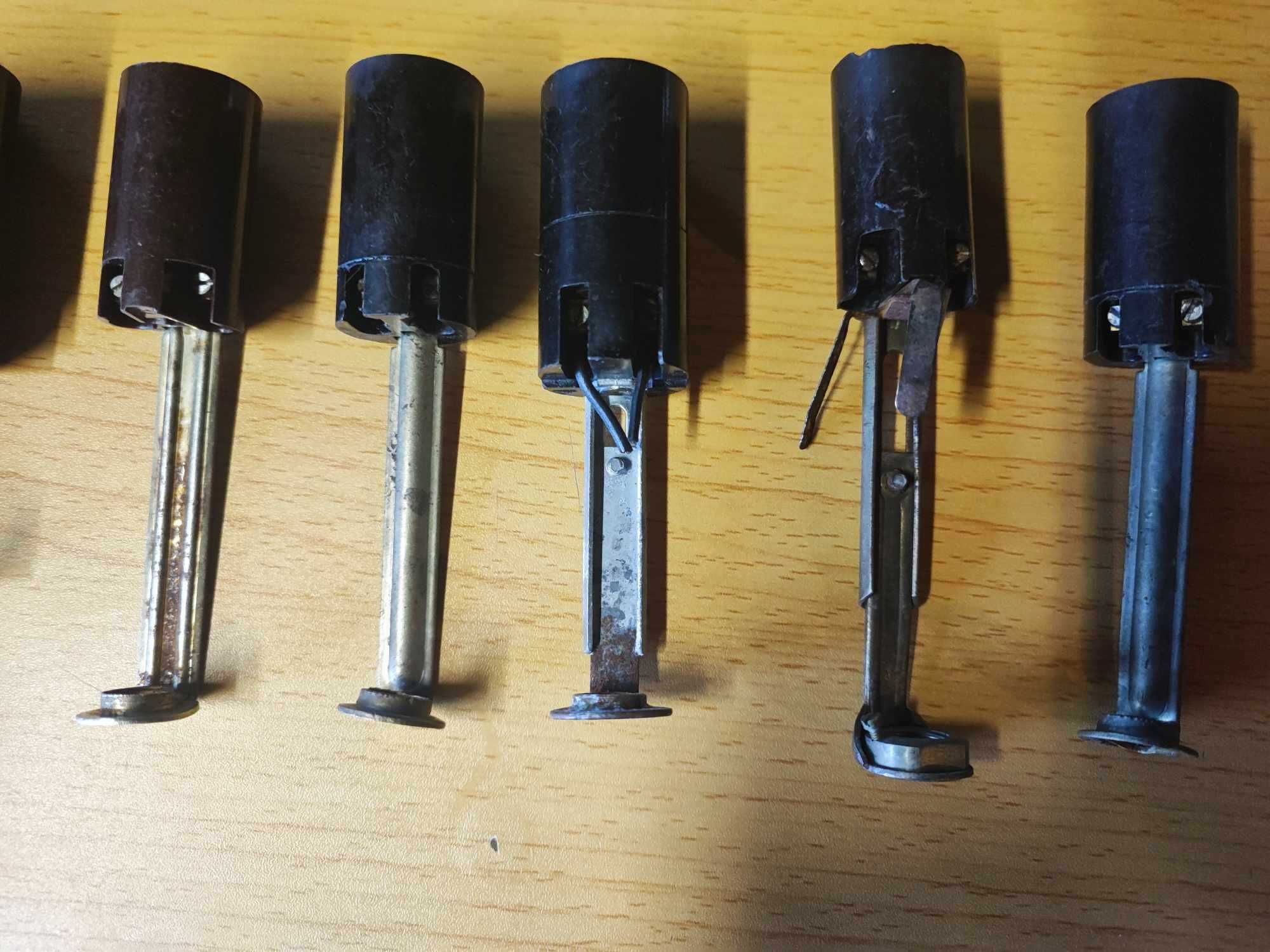 Stare oprawki,oprawka E14,cena za 1 szt.bakelitowe