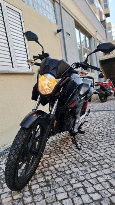 Moto Honda CB 125f ano 2018