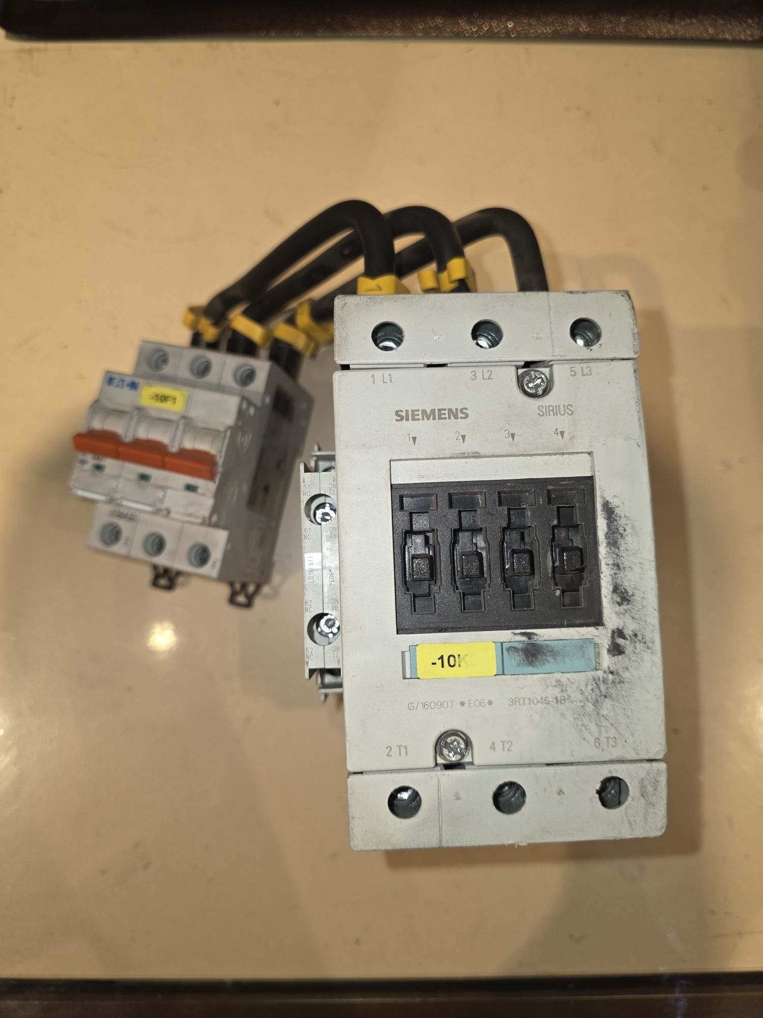 Пускатель Siemens 80A, катушка 24VDC + автомат 63А
