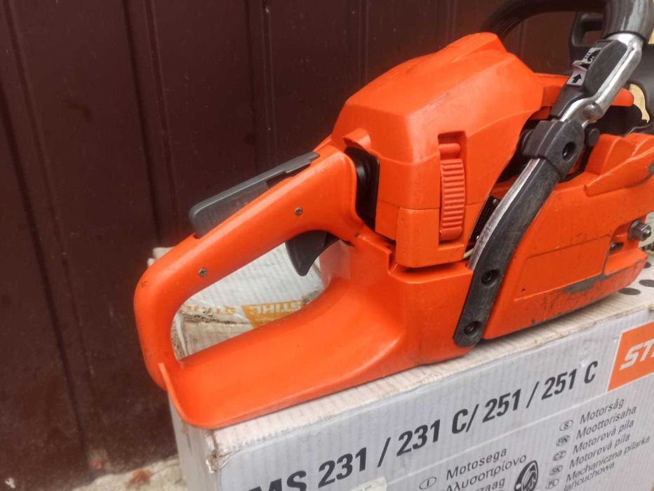 HUSQVARNA 353 G 3.3KM zadbana!!!