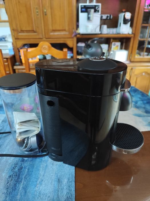 Máquina de café Nespresso vertu plus