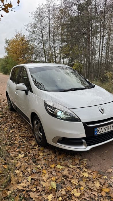 Рено Сценік 1.5 дизель авто під виплату або розтермінування