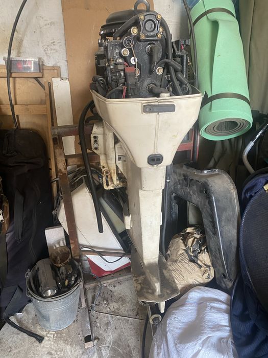 Продам ллодочный мотор Johnson 40