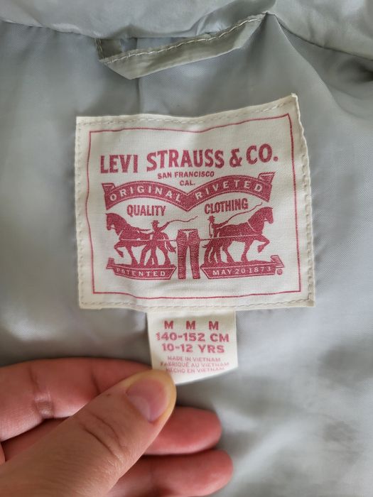 Куртка levis для хлопця