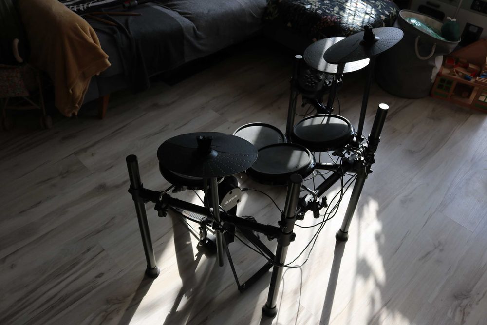 Alesis Nitro Kit - perkusja elektroniczna