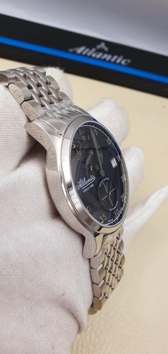 Atlantic Worldmaster Regulator Automatic na bransolecie - 42 mm  Swiss