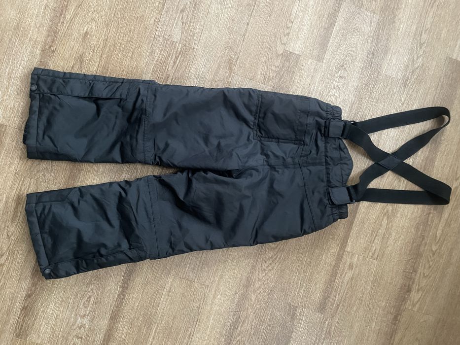 Продам полукомбинезон термо зимний р.116-122