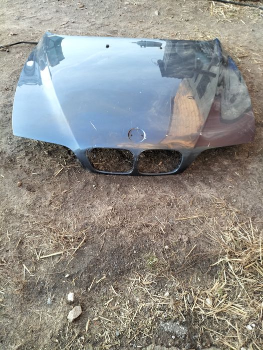 Maska i tylna klapa BMW E39 kombi