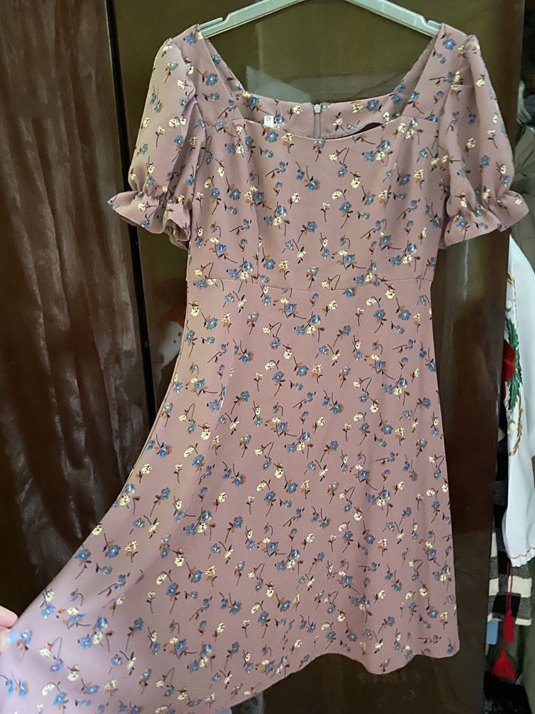 НОВА ніжна сукня (тканина креп) з біркою
