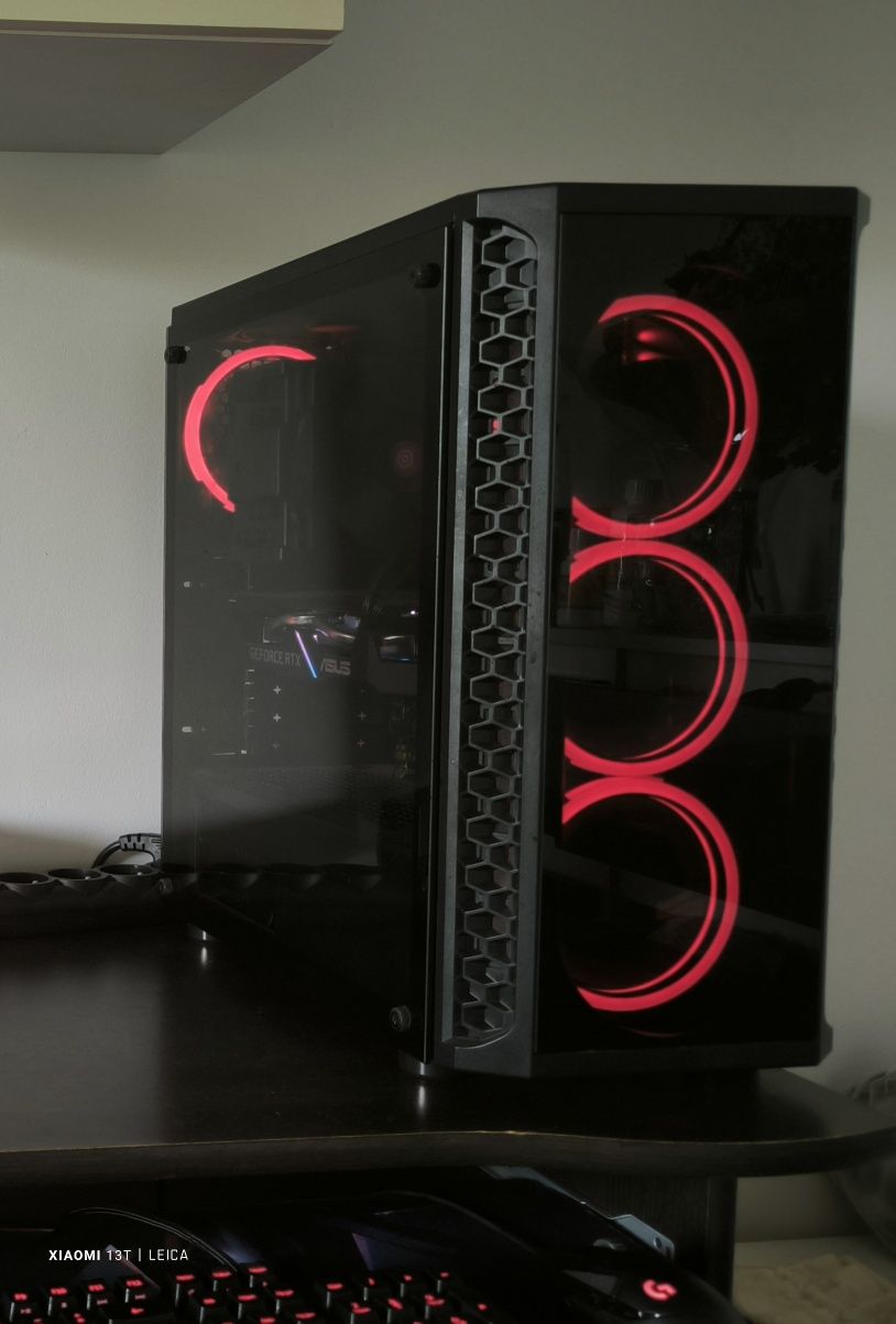 Komputer AMD RTX