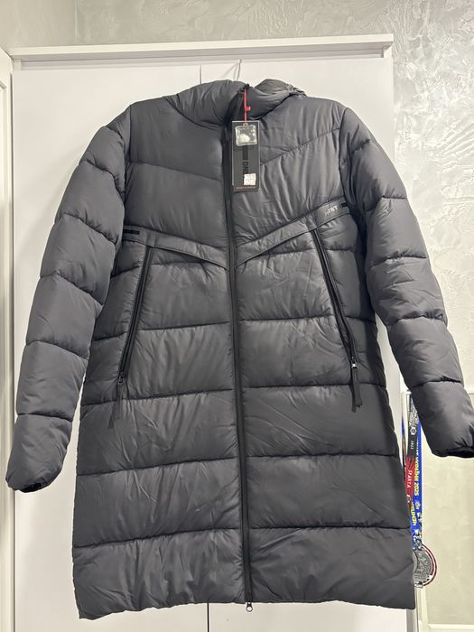 Чоловіча зимова куртка