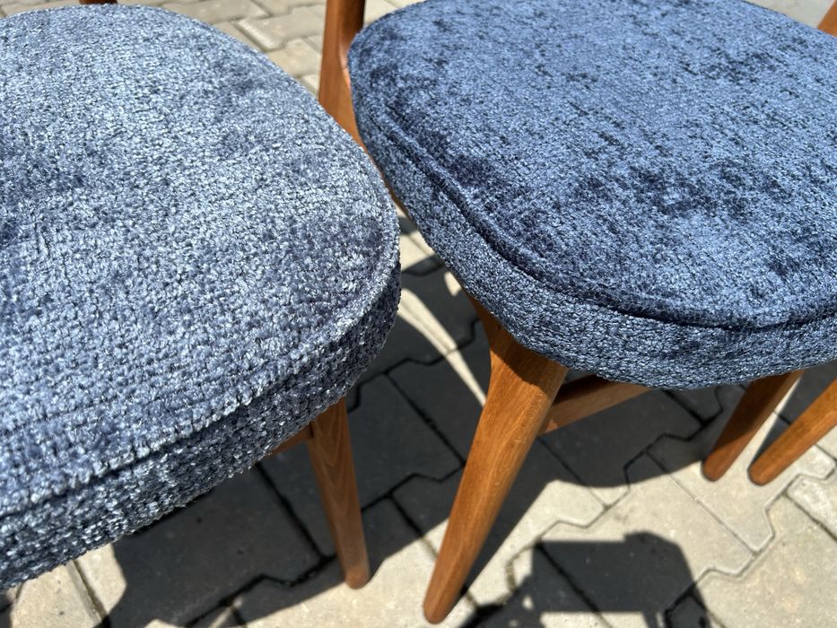 Krzesła Hałas odrestaurowane 6 sztuk Hałasy