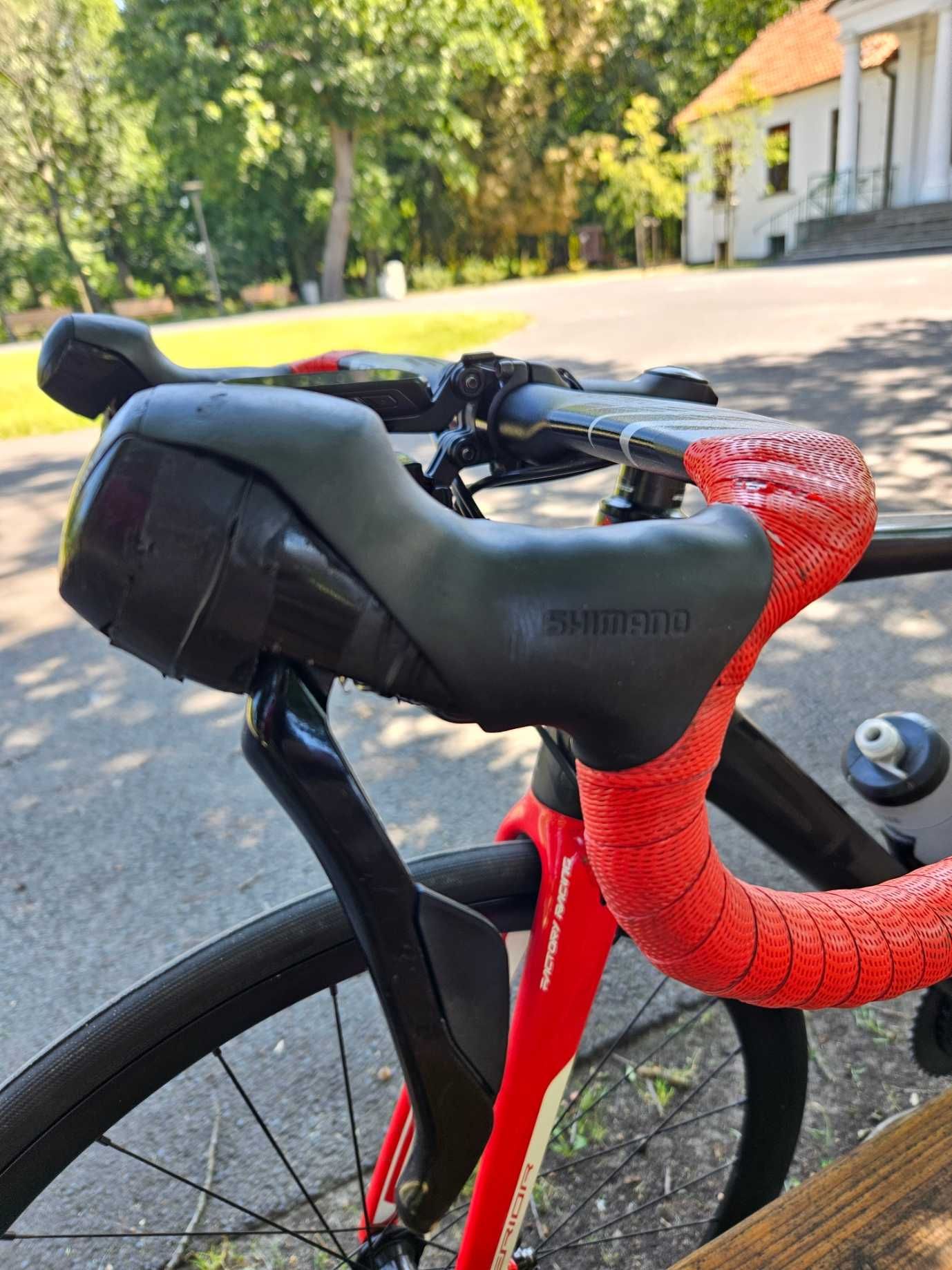 Superior Road Team carbon szosa